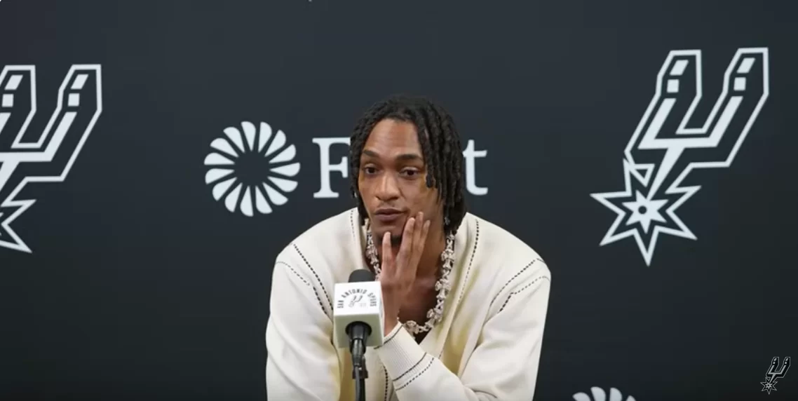 Devin Vassell leads Spurs postgame celebration