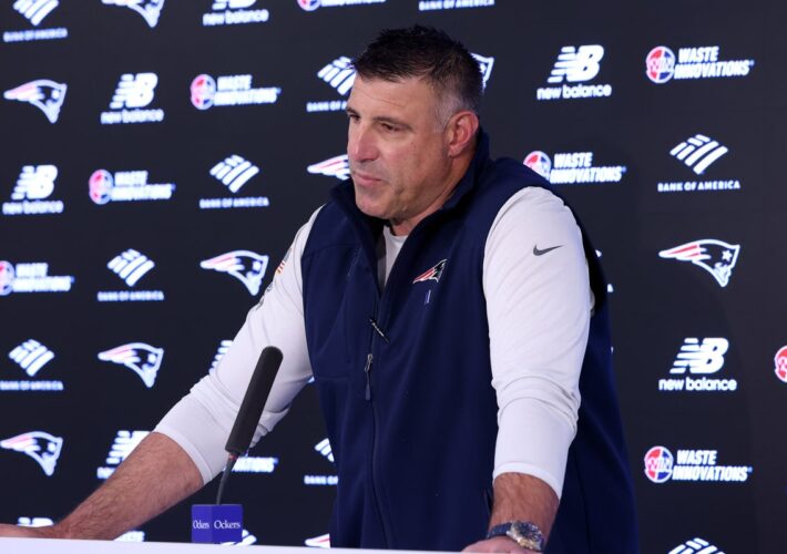 Patriots coach Mike Vrabel to miss final day of NFL Draft for counseling after Dianna Russini photo scandal