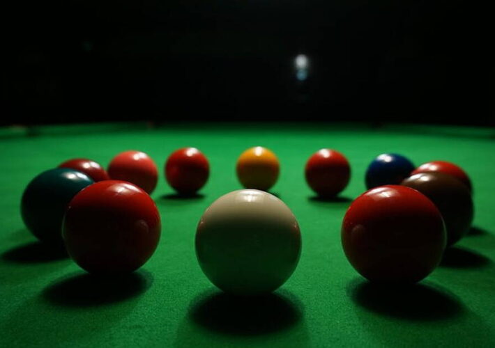 Higgins cuts deficit to two against O’Sullivan