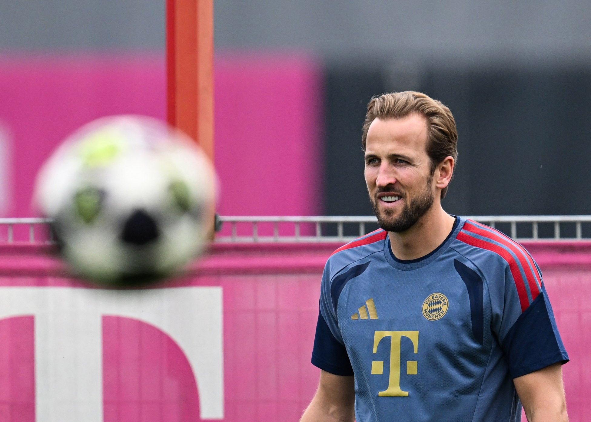 Bayern Munich v PSG LIVE: Team news and updates from crucial Champions League semi-final second leg