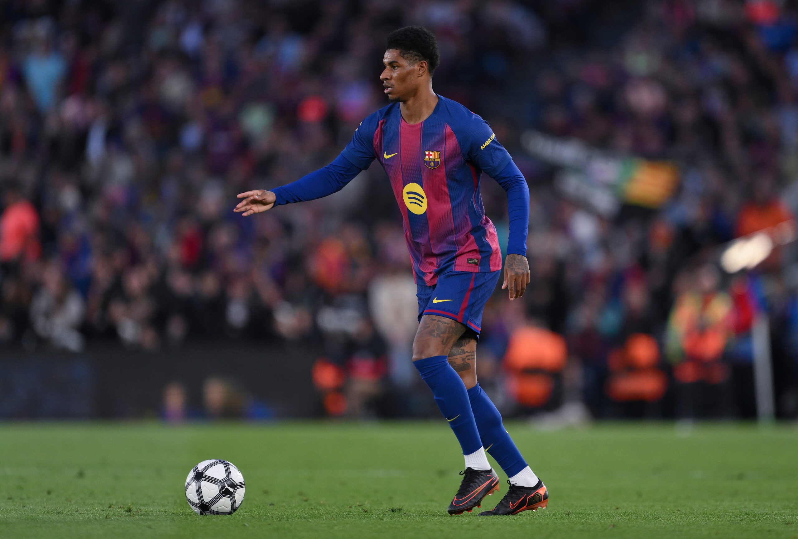 Newcastle and England star Anthony Gordon attracting interest from Bayern Munich and Barcelona