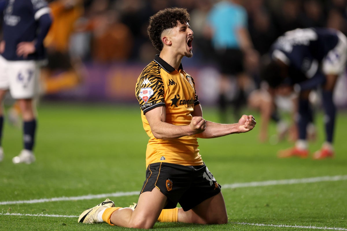 Mohamed Belloumi and Joe Gelhardt send Hull into Championship play-off final