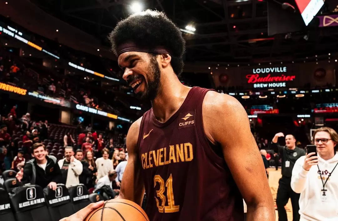 Cavaliers eliminate Raptors 114-102 to advance