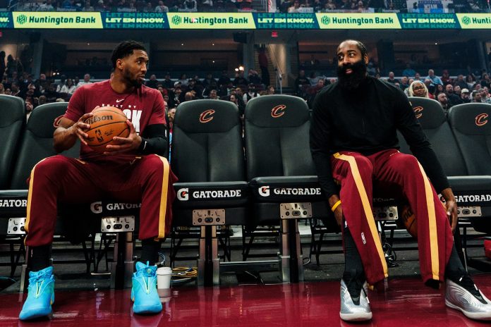 Cavaliers-Knicks Game 1 sets ticket price record