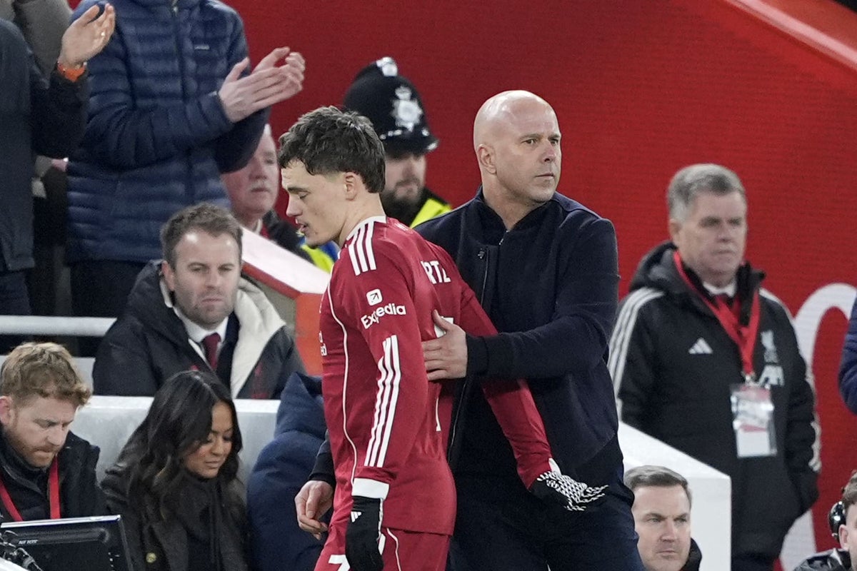 Arne Slot backs Alexander Isak and Florian Wirtz to keep improving at Liverpool