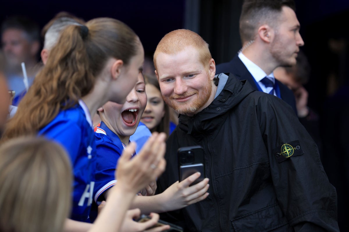 Ed Sheeran marks ‘The A Team’ Ipswich’s promotion with dressing room karaoke