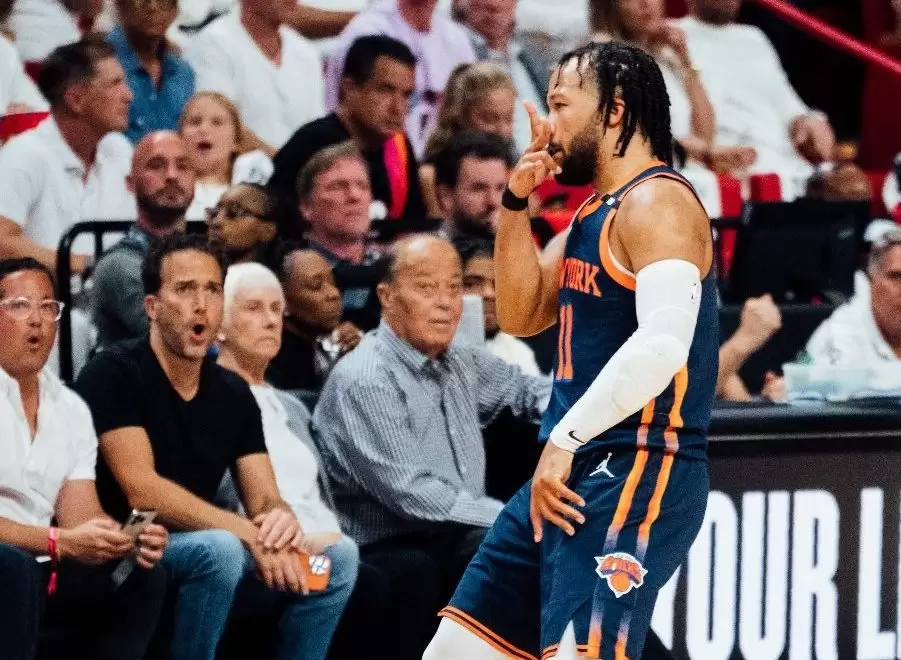 Walt Frazier explains benefits of winning in New York