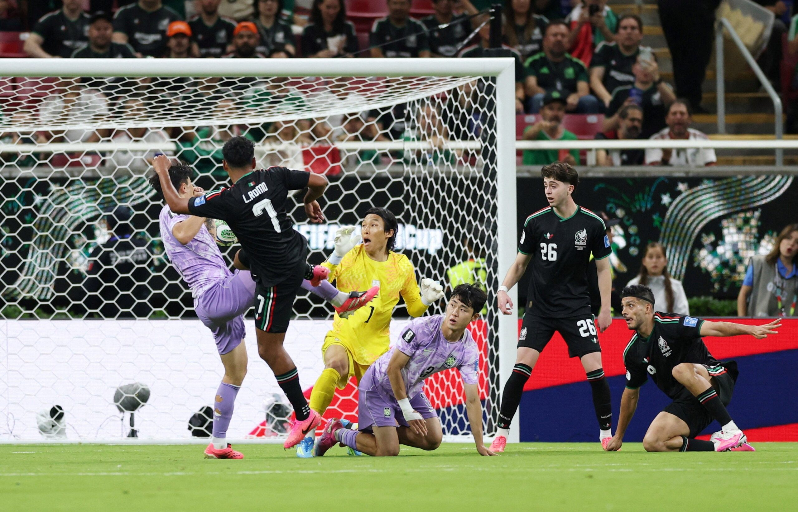 Luis Romo scored the only goal of the game in Guadalajara