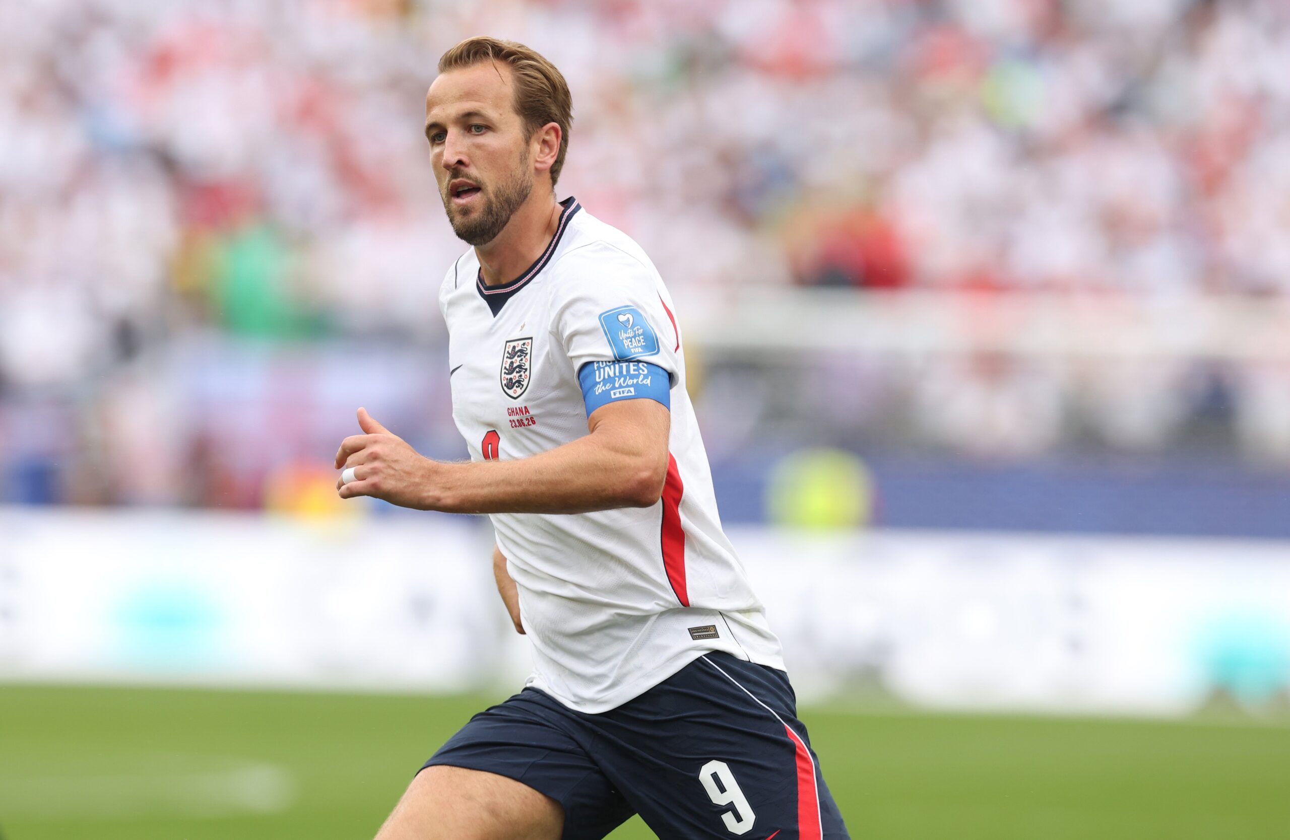 Eberechi Eze urges England teammates to ‘block out the noise’ after disappointing Ghana draw