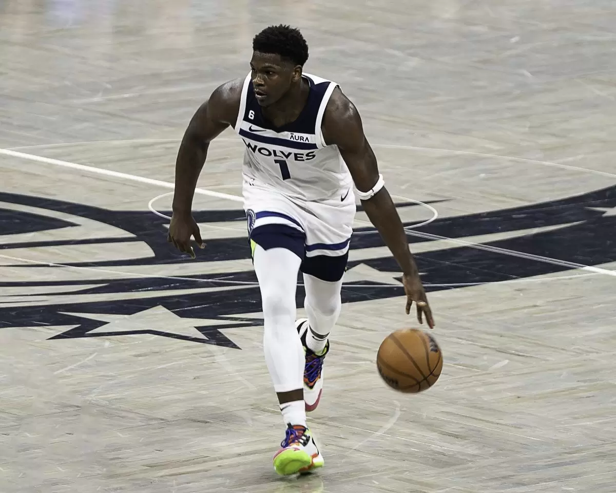 Chris Finch: Timberwolves need another ball handler