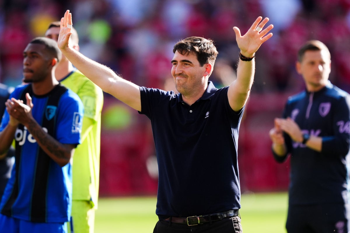 Andoni Iraola lands in Liverpool to complete Anfield move