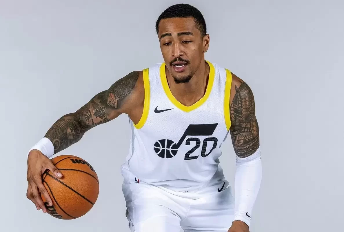 Magic, Spurs, Sixers pursue John Collins