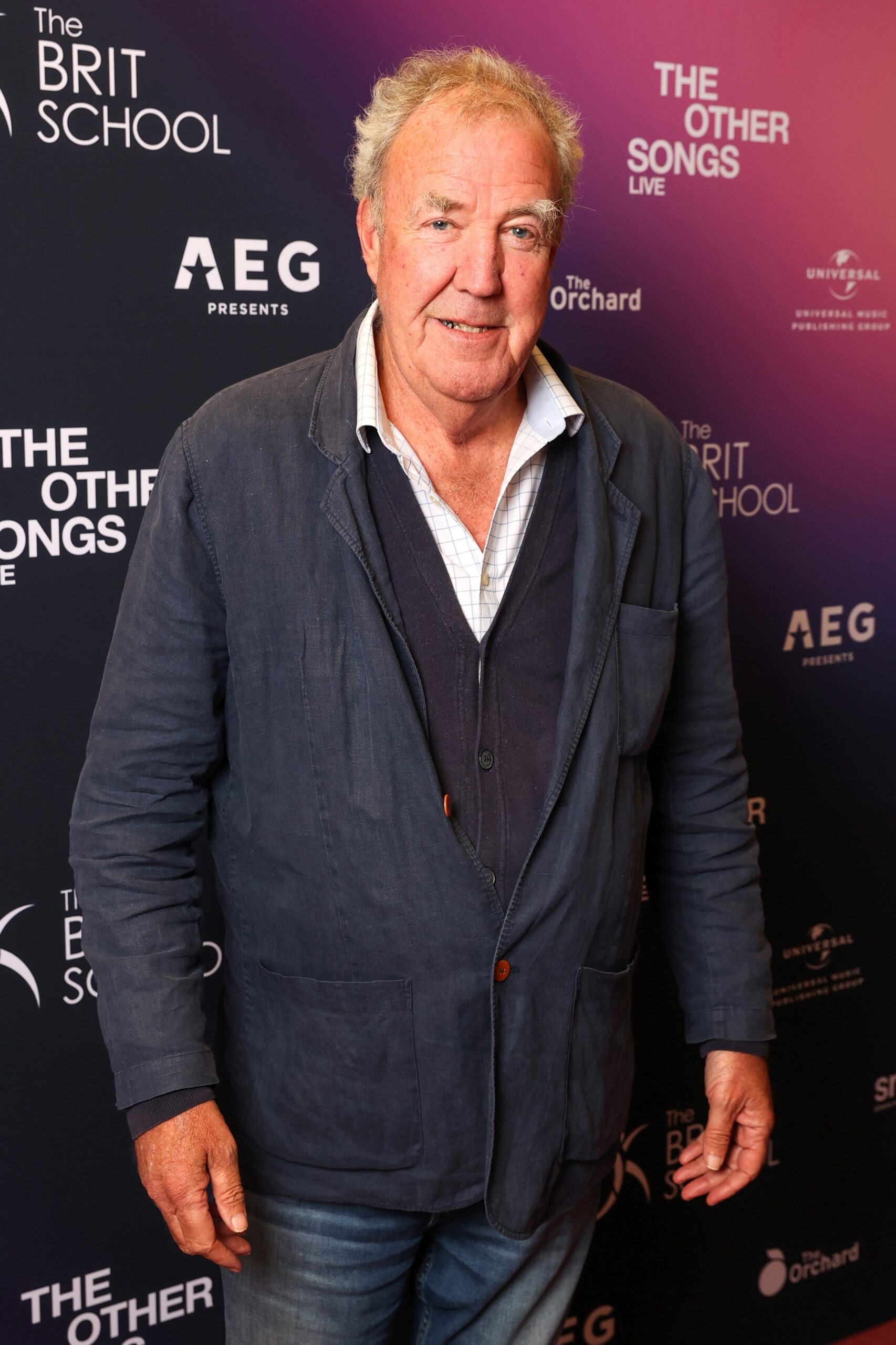 Jeremy Clarkson gives away his World Cup tickets to two England fans