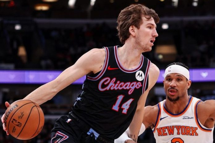 Matas Buzelis commits to Lithuania