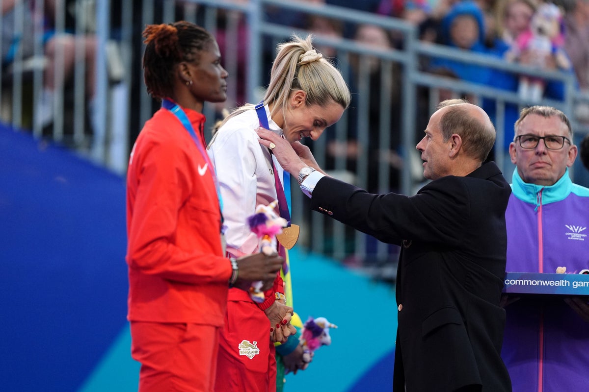 I felt really calm – Georgia Hunter Bell thrilled to claim 800 metres gold
