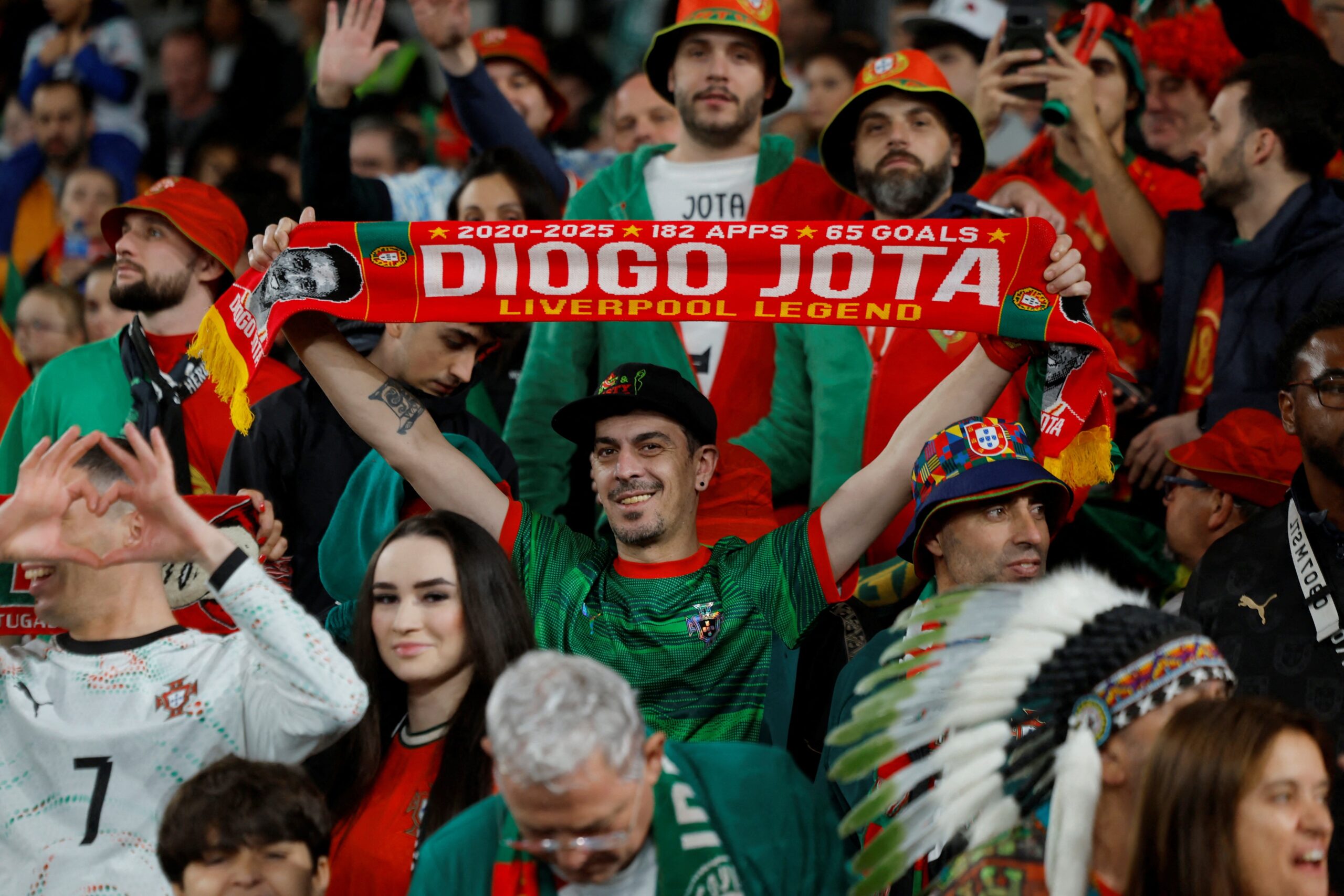 Diogo Jota given touching World Cup tribute during Portugal national anthem
