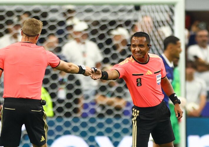 France vs Spain hit with unexpected delay after referee mishap