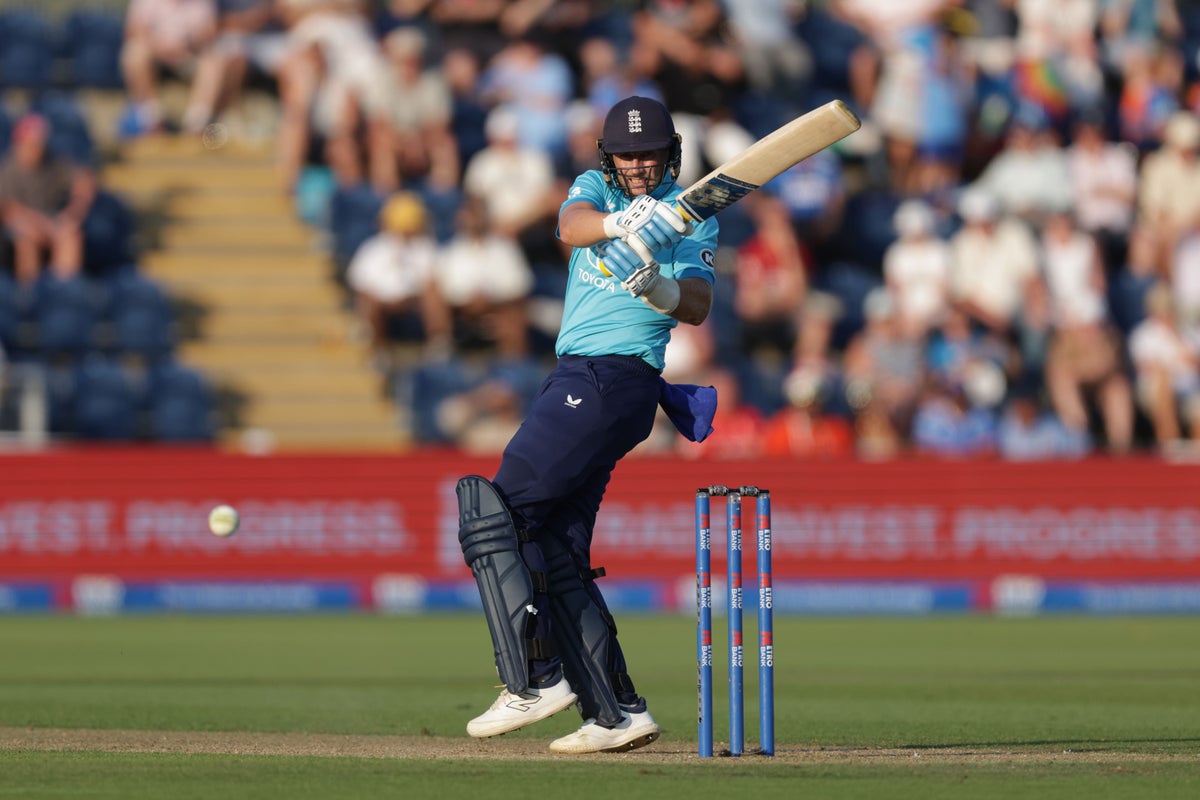 Joe Root stranded on 99 but England level ODI series with win over India