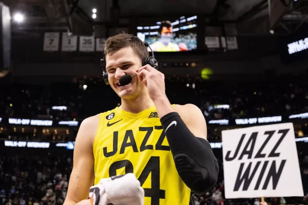 Lakers trade for Walker Kessler