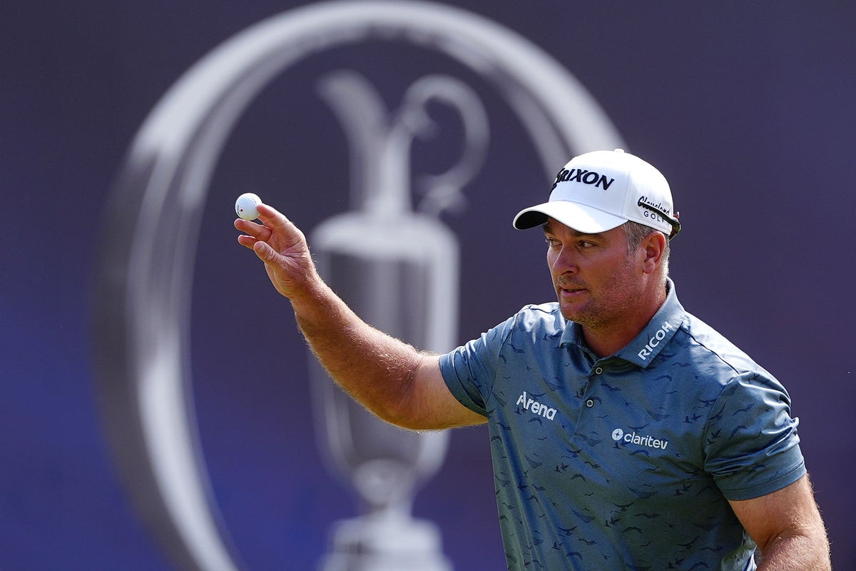 Ryan Fox becomes latest man to equal major record but Sam Burns takes Open lead