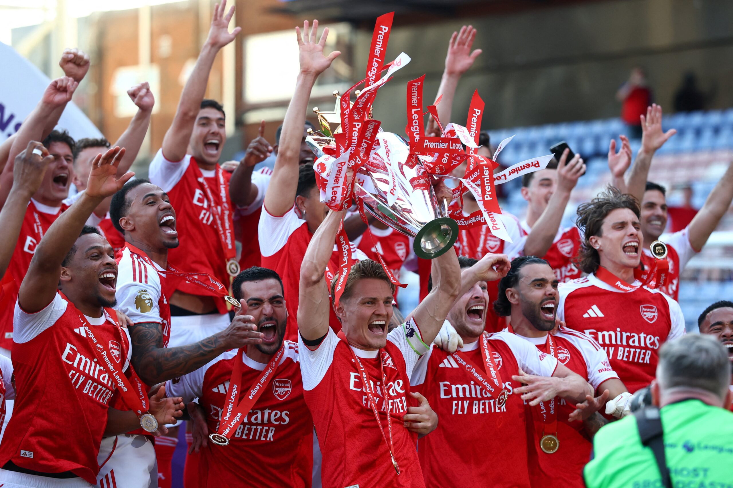 Arsenal take on Man City in the Community Shield