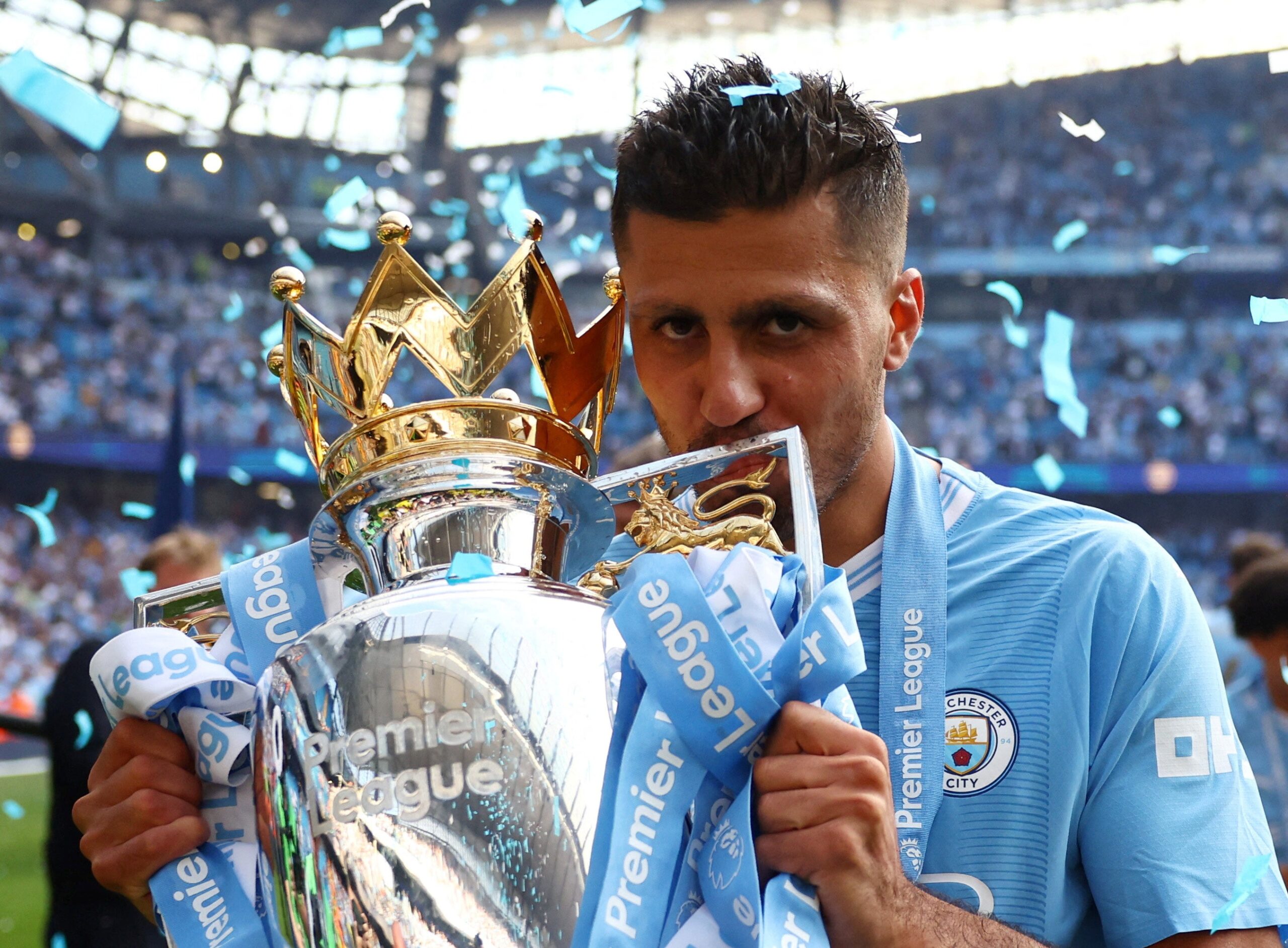 Man City identify Rodri replacement after accepting £65m offer from Barcelona