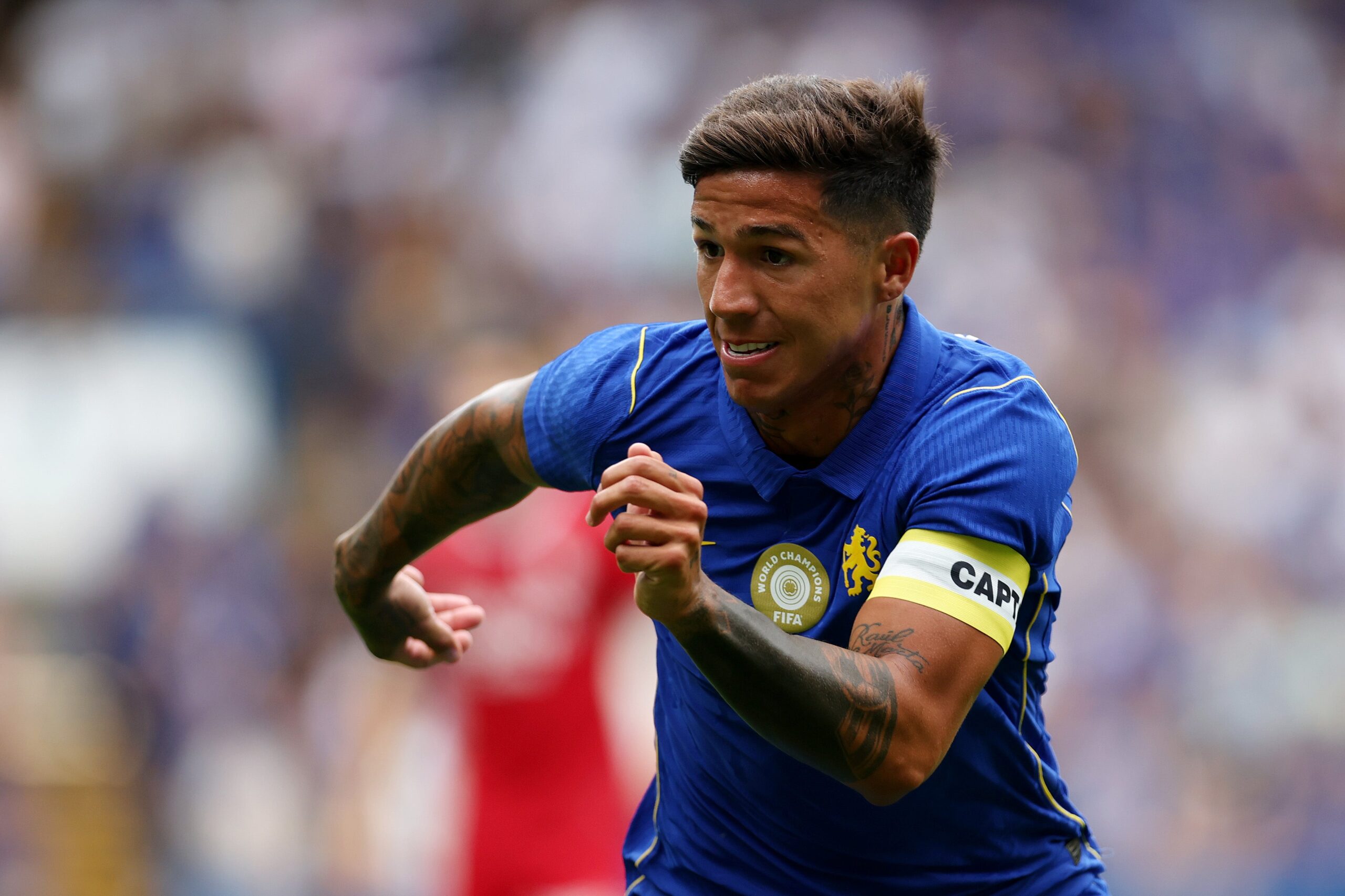 Transfer news LIVE: Chelsea set new Enzo price, Man Utd respond to Fernandes approach, Arsenal and Liverpool get Barcola boost