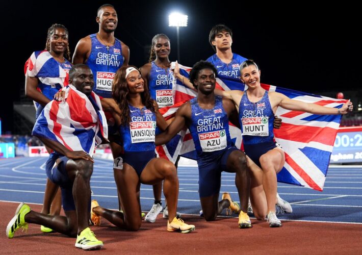 Amy Hunt hails relay ‘superwomen’ after third European gold medal