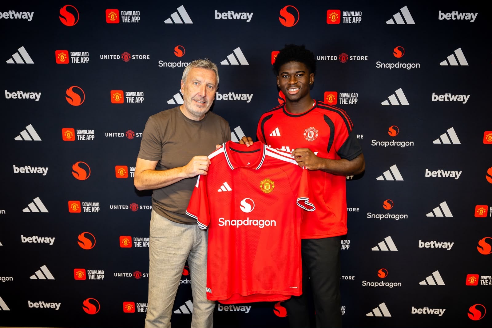 Carlos Baleba has signed for Manchester United from Brighton and Hove Albion