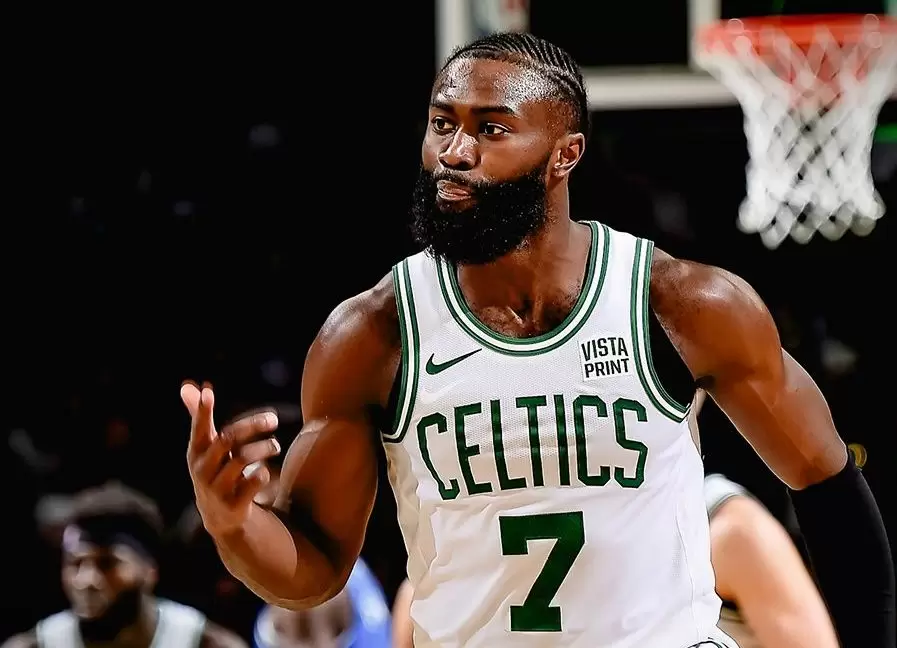 Jaylen Brown eager to share the court with LeBron James