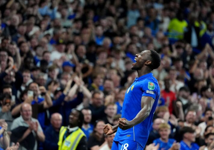 Danny Welbeck opens goalscoring account as Chelsea see off Luton in Carabao Cup